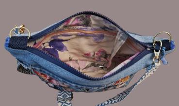 größere Handtasche Jeans Upcycling Jeanstasche Blumen